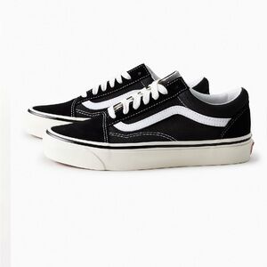 Vans Old Skool Sneakers
